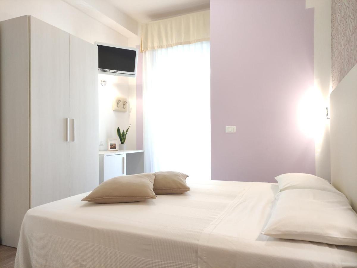 Hotel Galassia Rimini Esterno foto