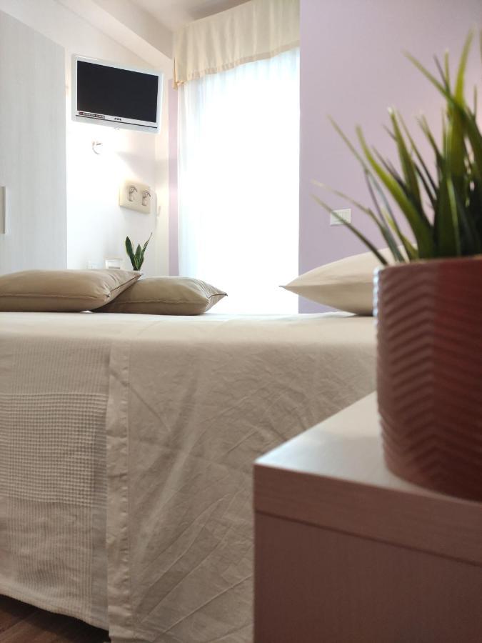 Hotel Galassia Rimini Esterno foto